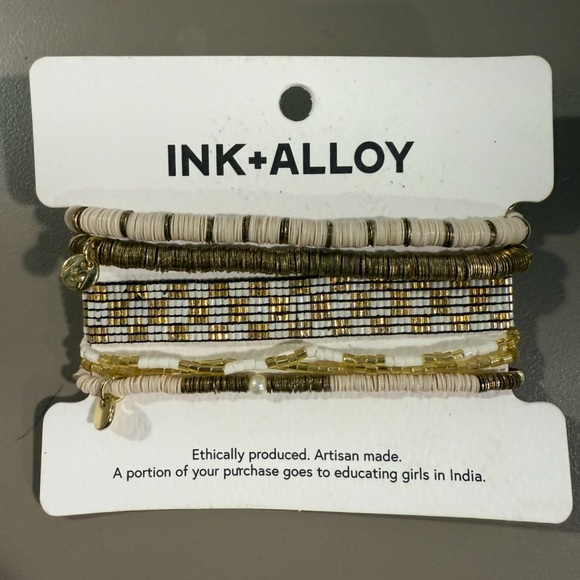 Jewelry - INK+ALLOY Beaded Bracelet Set